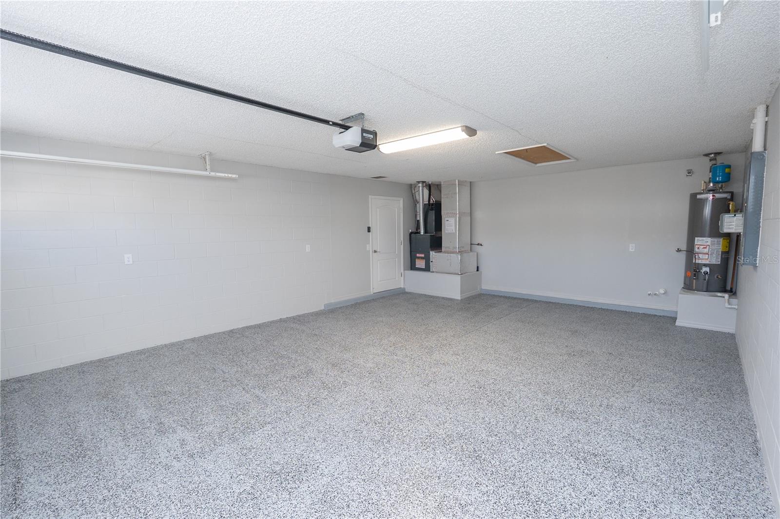 VILLAGES OF SANTIAGO - Residential