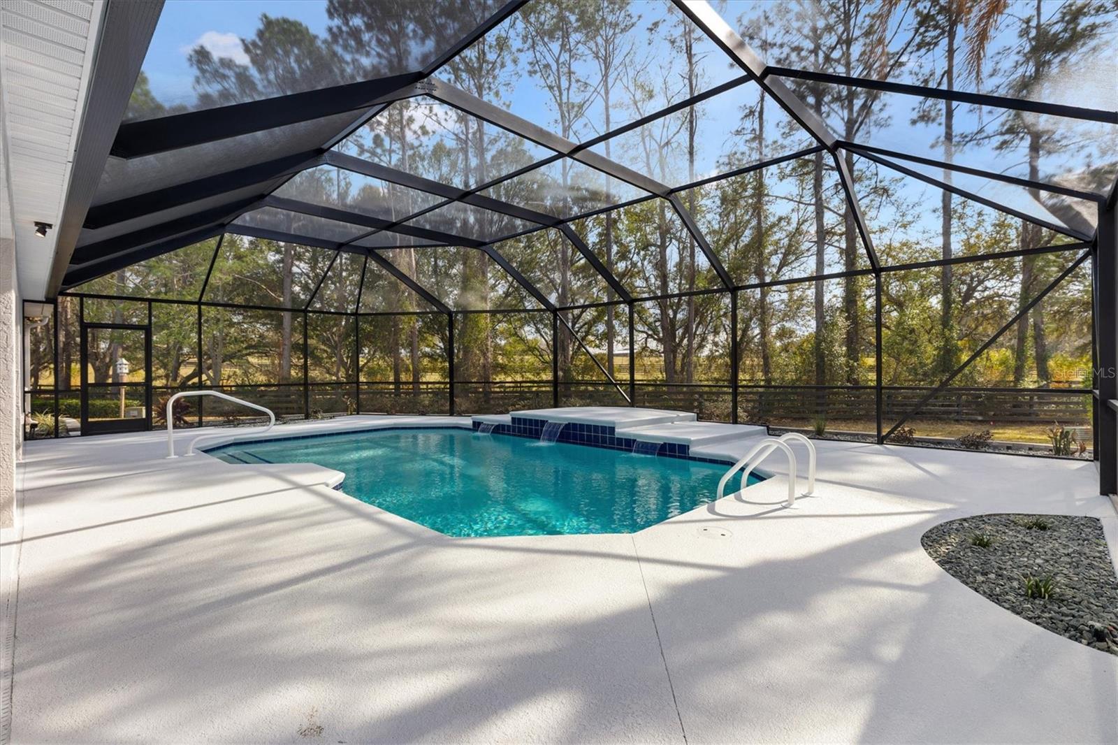 VILLAGES OF SANTIAGO - Residential