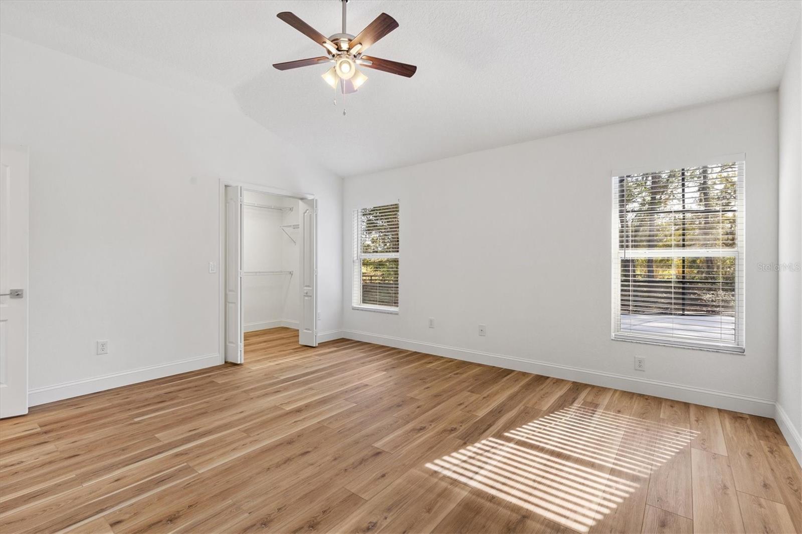 VILLAGES OF SANTIAGO - Residential