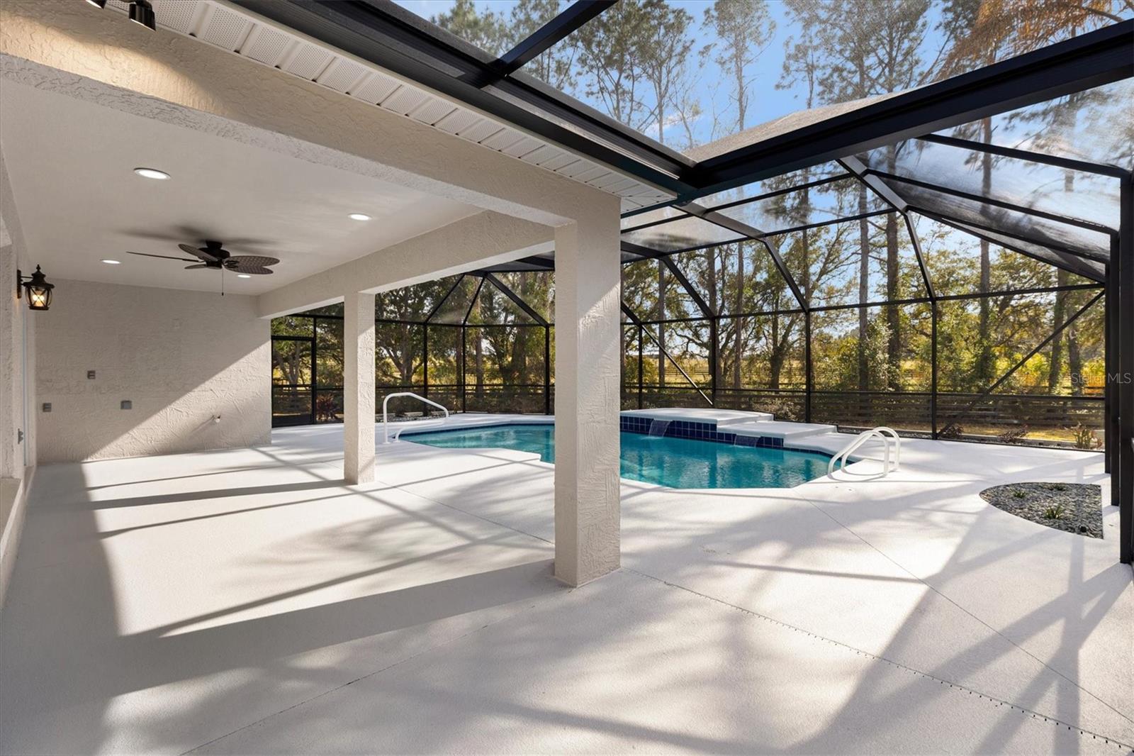 VILLAGES OF SANTIAGO - Residential