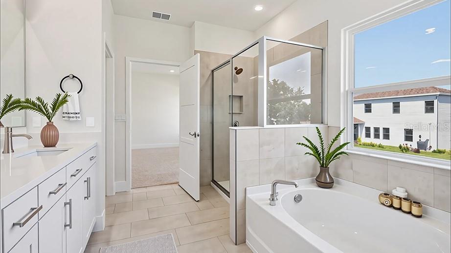 BUCHANAN TRAILS - Residential