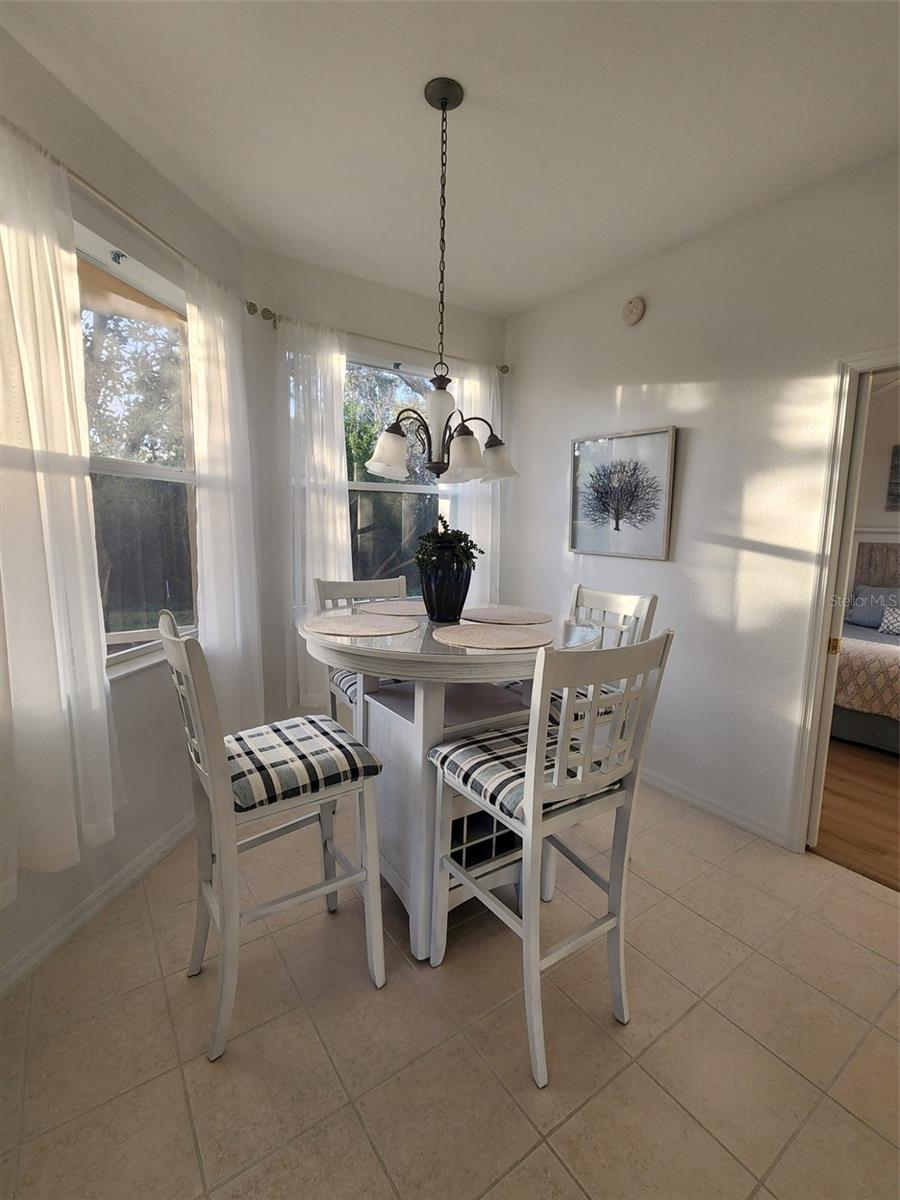 CASA DI AMICI - Residential Lease