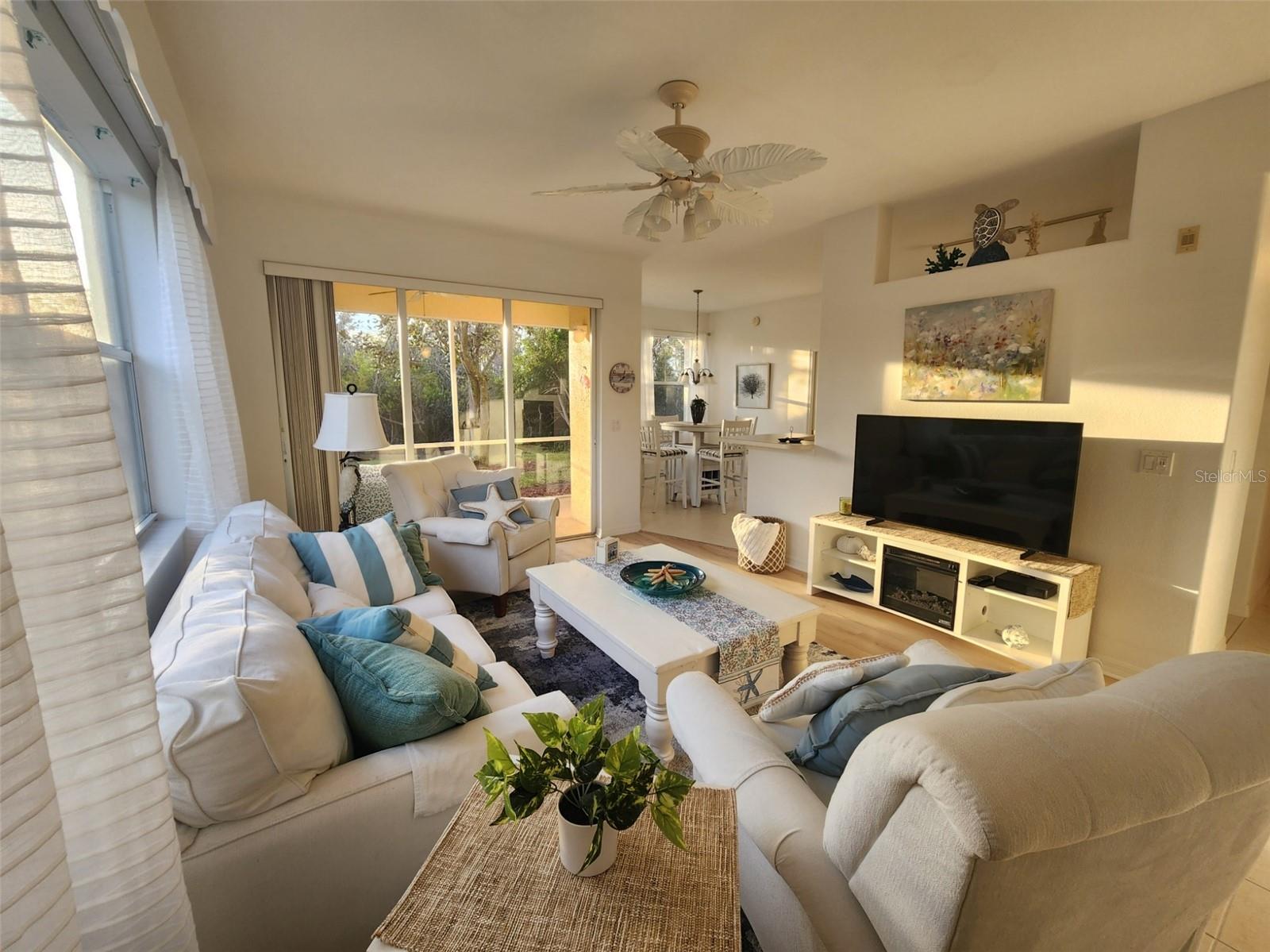 CASA DI AMICI - Residential Lease