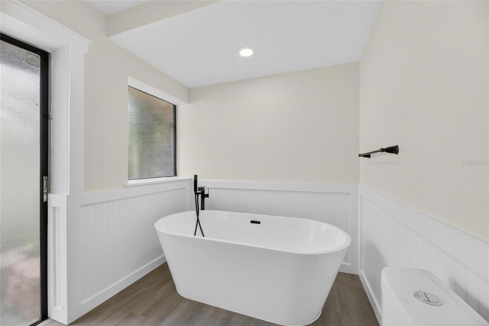 WALDEN LAKE FAIRWAY ESTATES - Residential