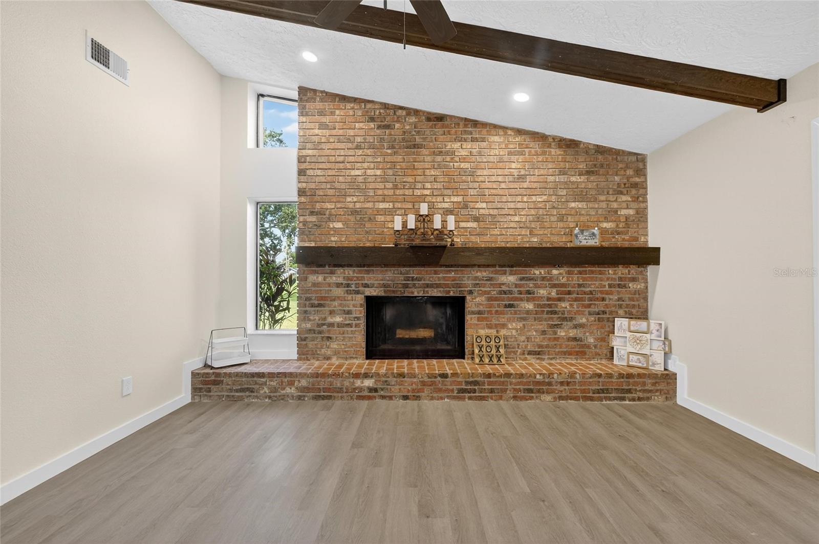 WALDEN LAKE FAIRWAY ESTATES - Residential
