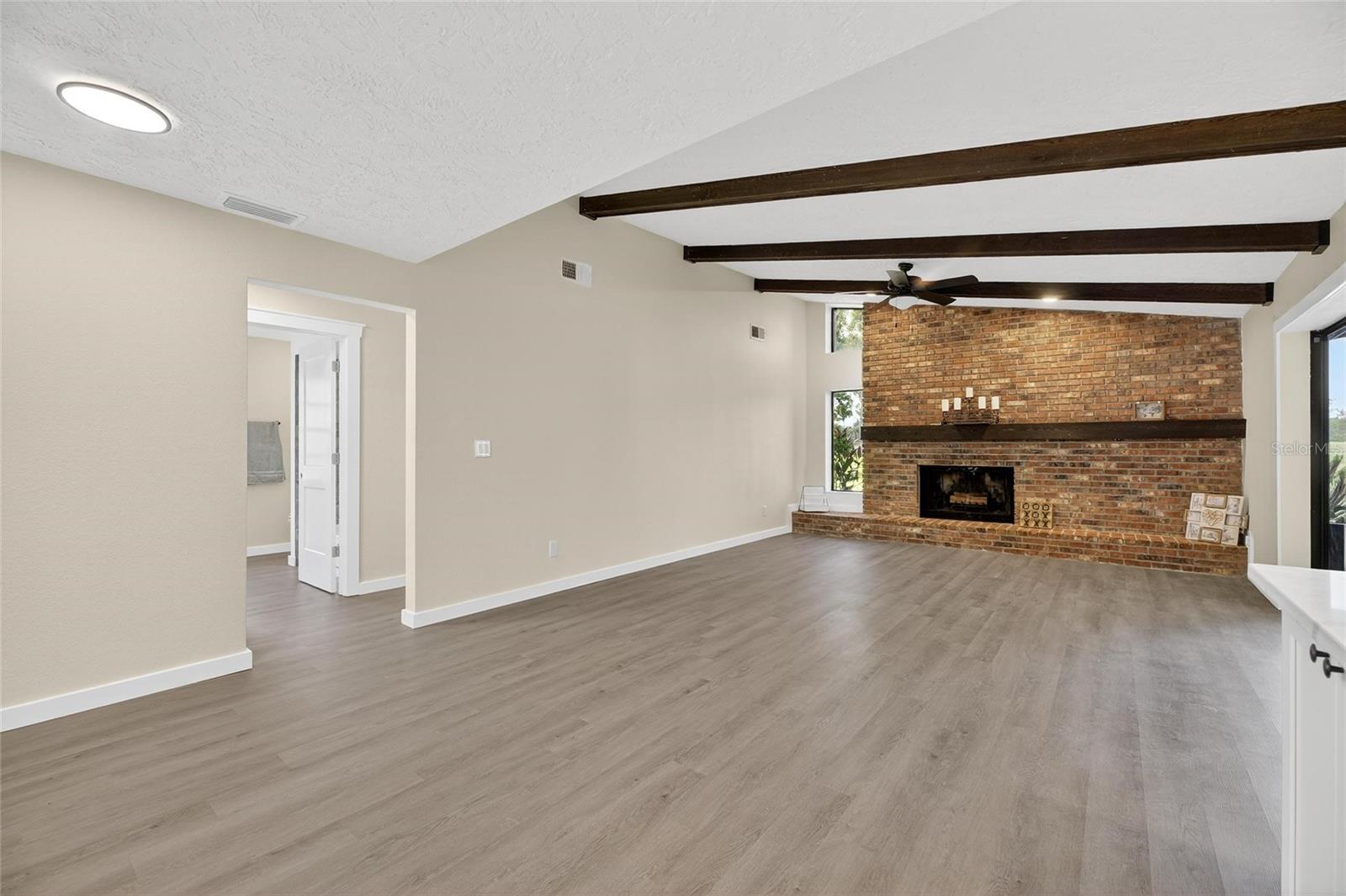 WALDEN LAKE FAIRWAY ESTATES - Residential