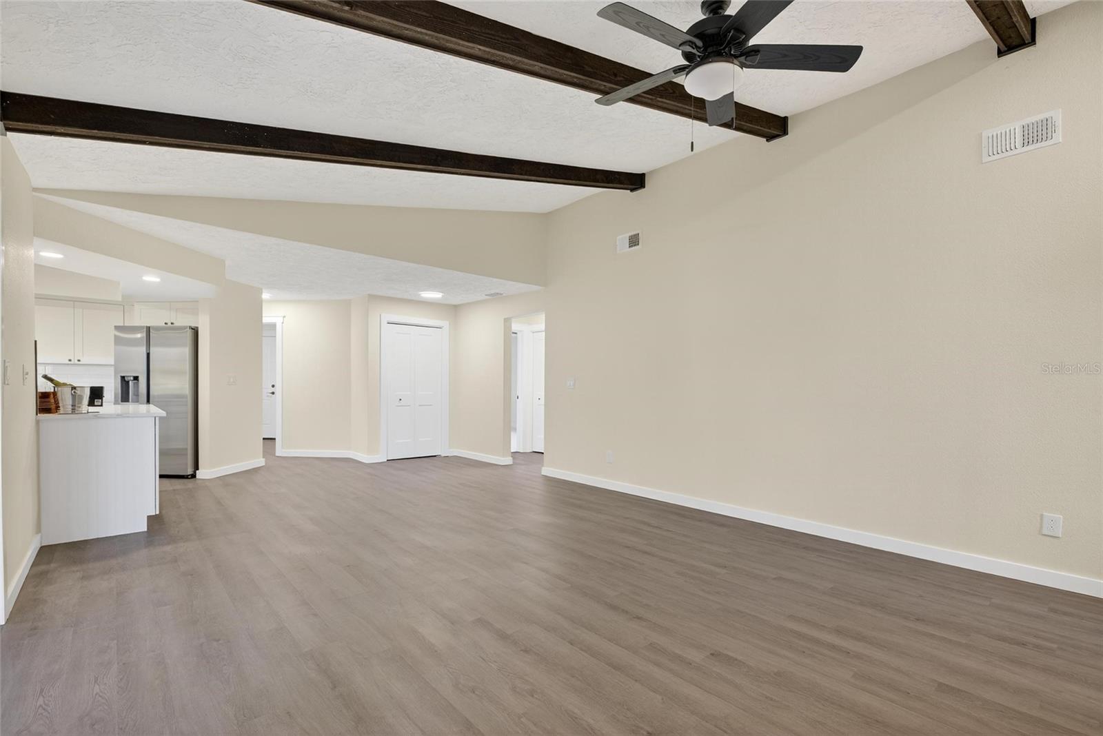 WALDEN LAKE FAIRWAY ESTATES - Residential