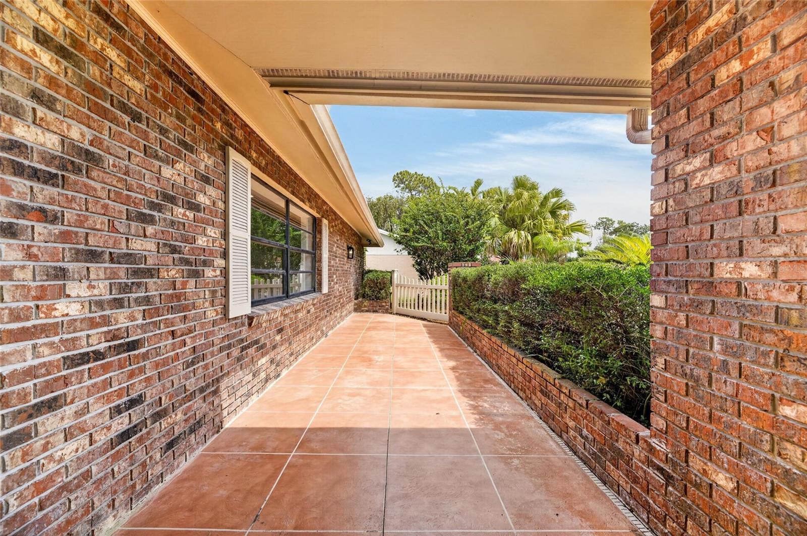 WALDEN LAKE FAIRWAY ESTATES - Residential