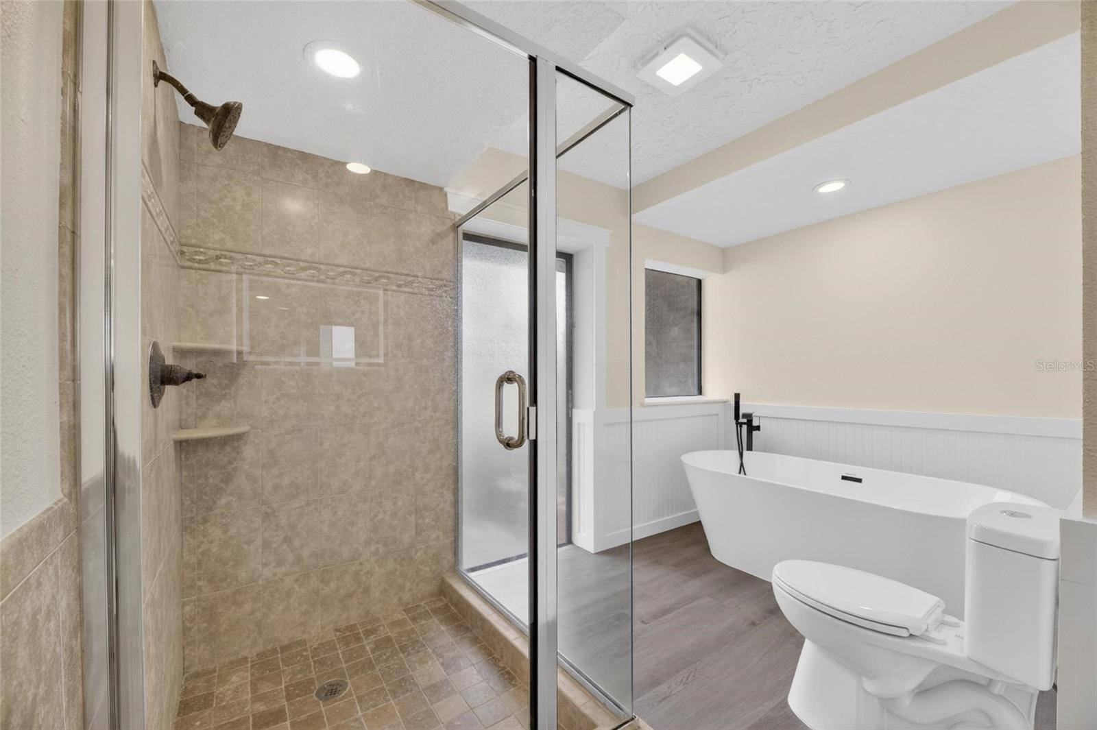 WALDEN LAKE FAIRWAY ESTATES - Residential