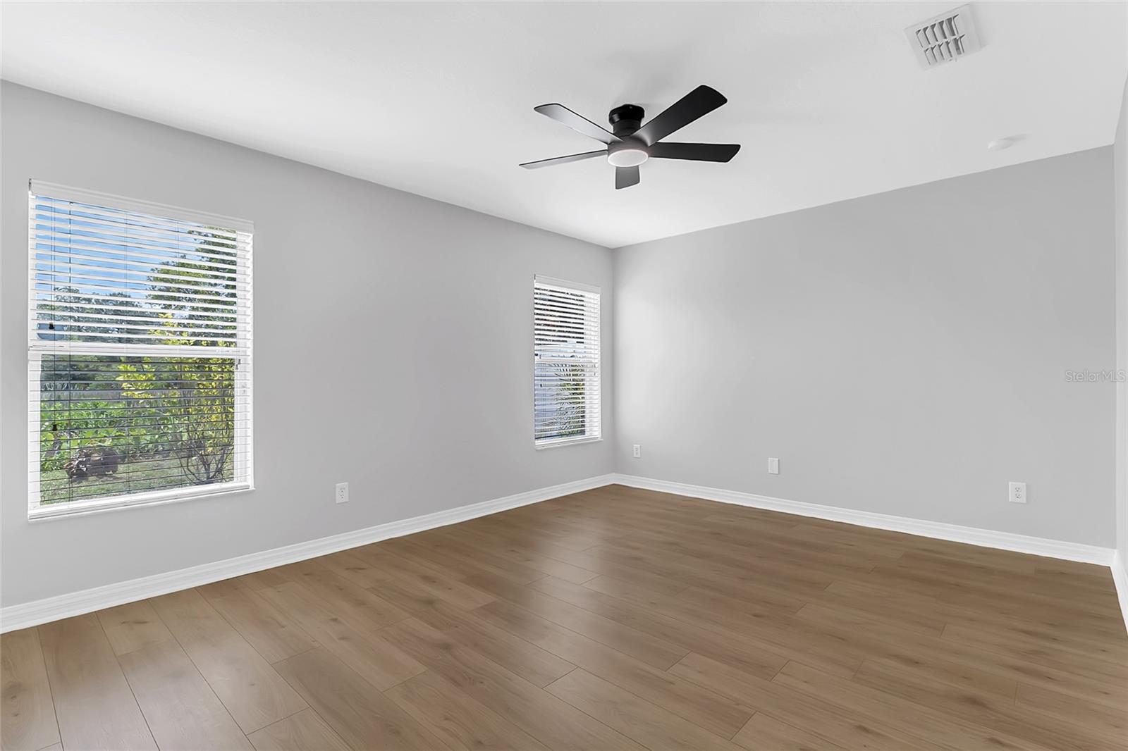 WATERFORD TRLS PH 02 - Residential
