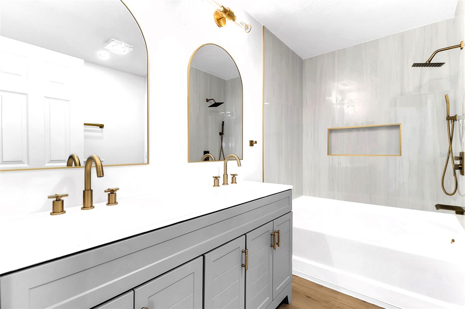 WATERFORD TRLS PH 02 - Residential