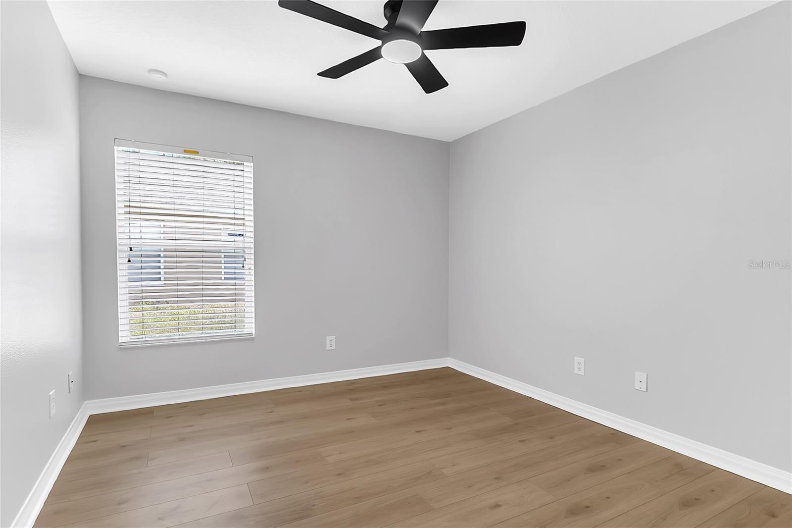 WATERFORD TRLS PH 02 - Residential