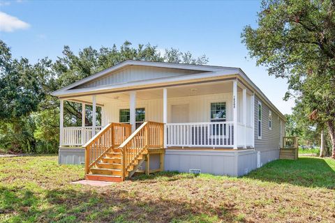 Photo of 19260 NW 244th Street, Okeechobee, FL 34972 (MLS # A4656761)