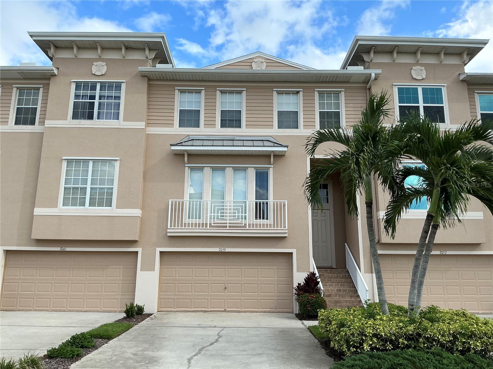 SEMINOLE ISLE - Residential Lease