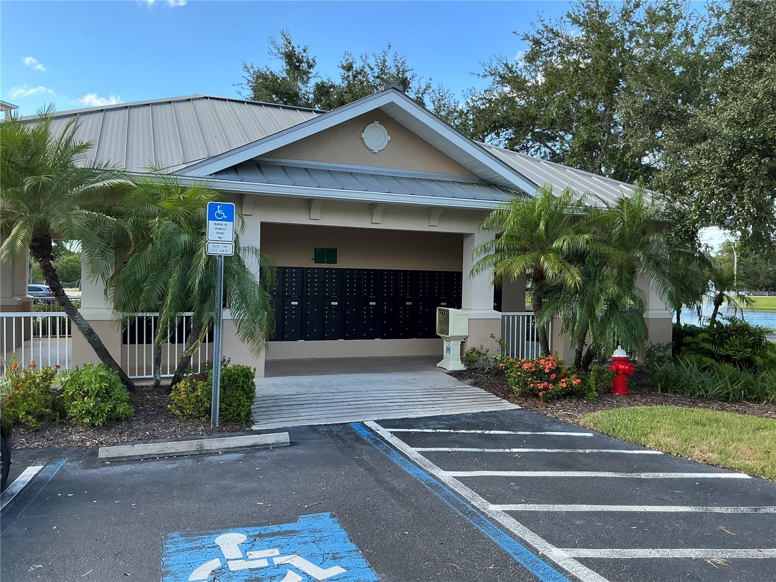 SEMINOLE ISLE - Residential Lease