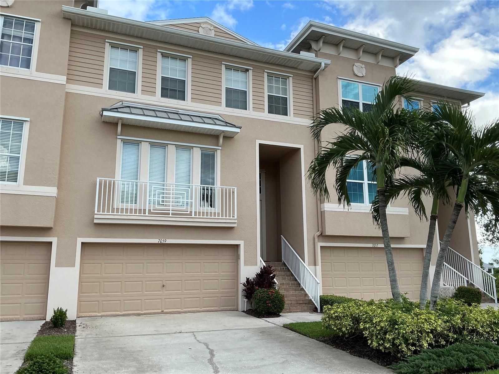 SEMINOLE ISLE - Residential Lease
