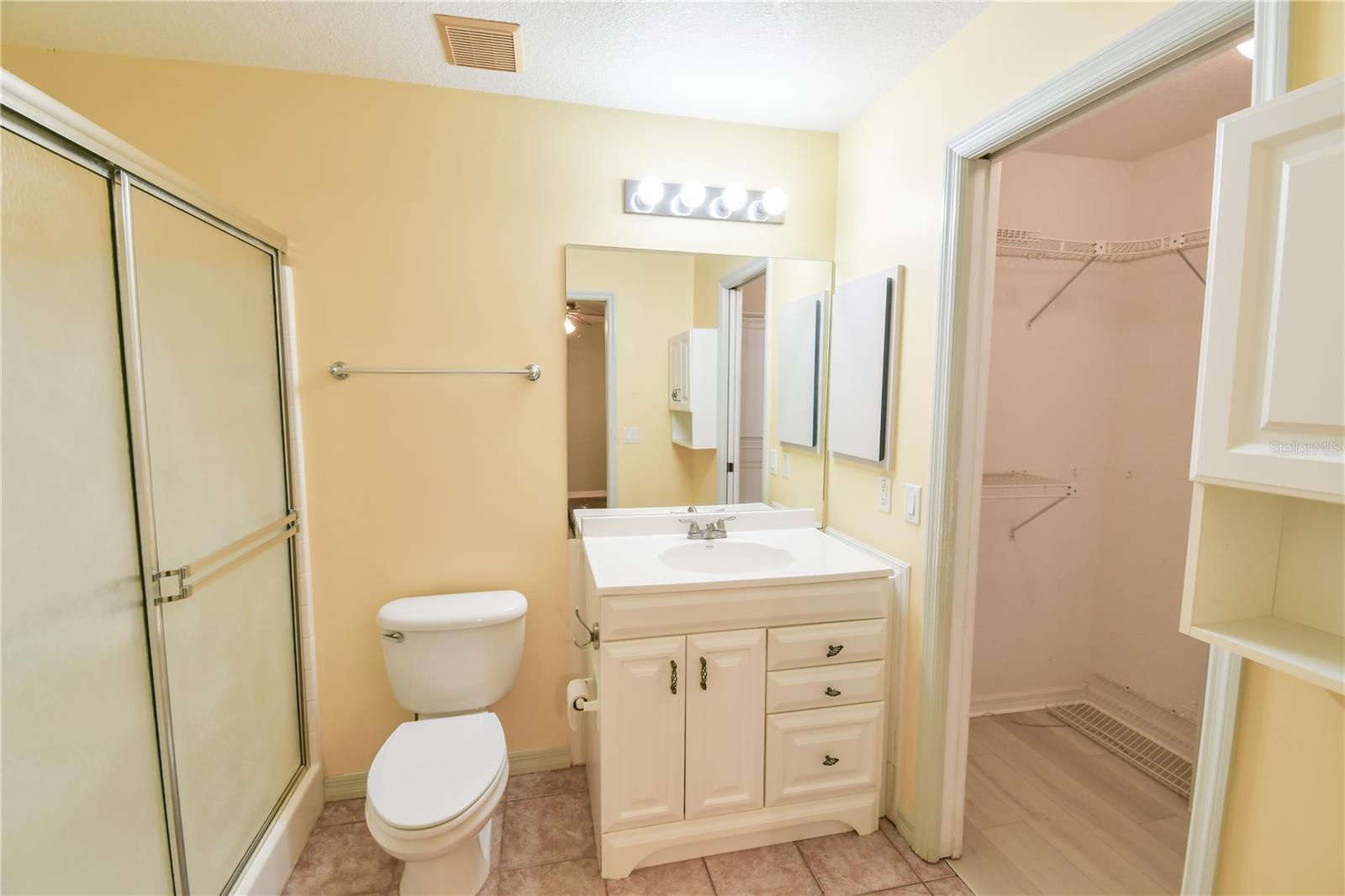 PORT CHARLOTTE SUB 08 - Residential Lease