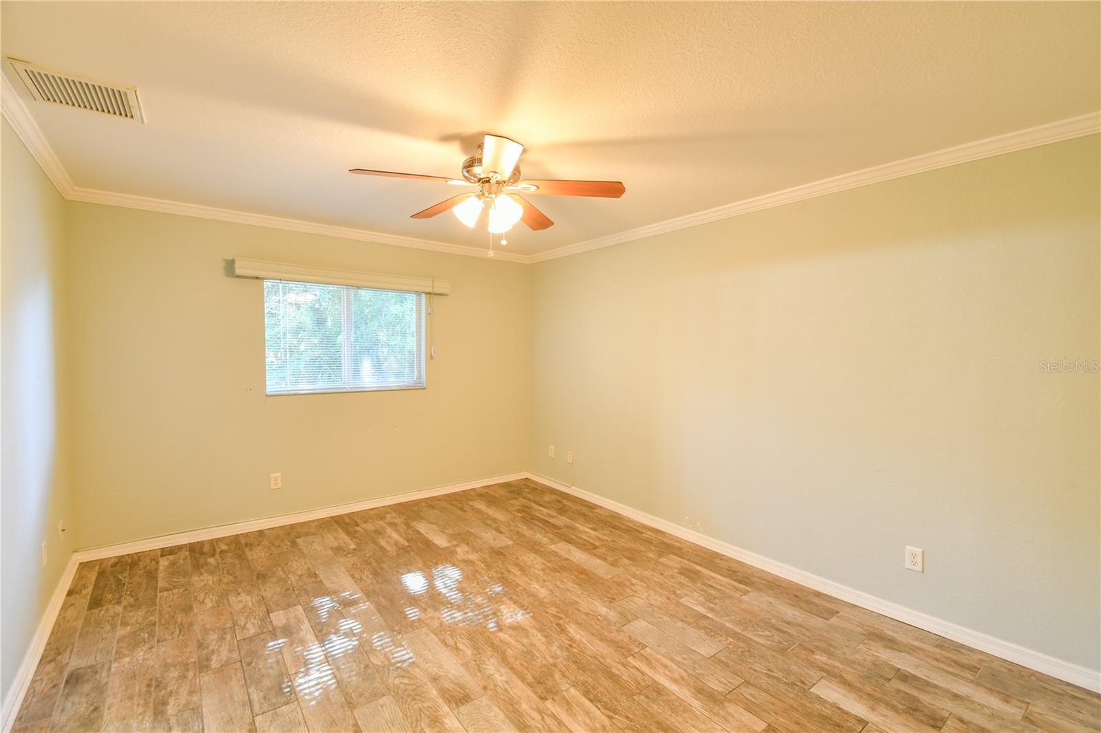 PORT CHARLOTTE SUB 08 - Residential Lease