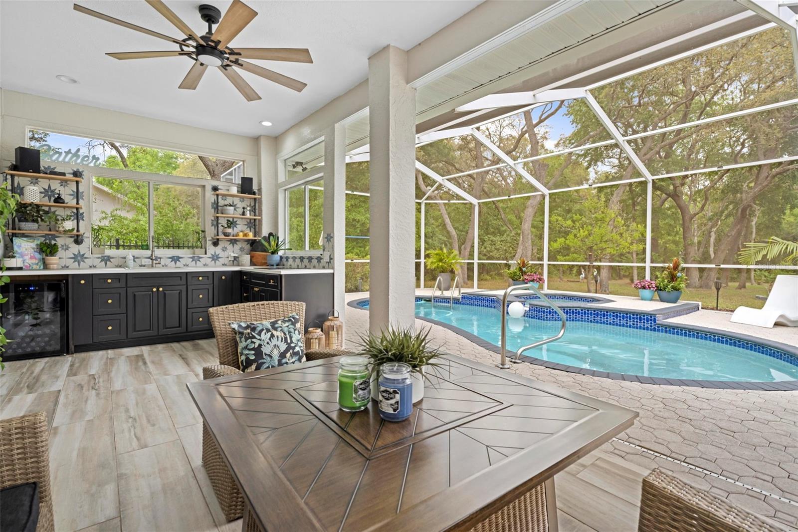 HAMPTON HILLS - Residential