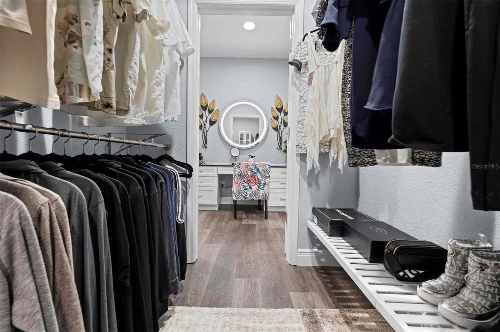 HAMPTON HILLS - Residential