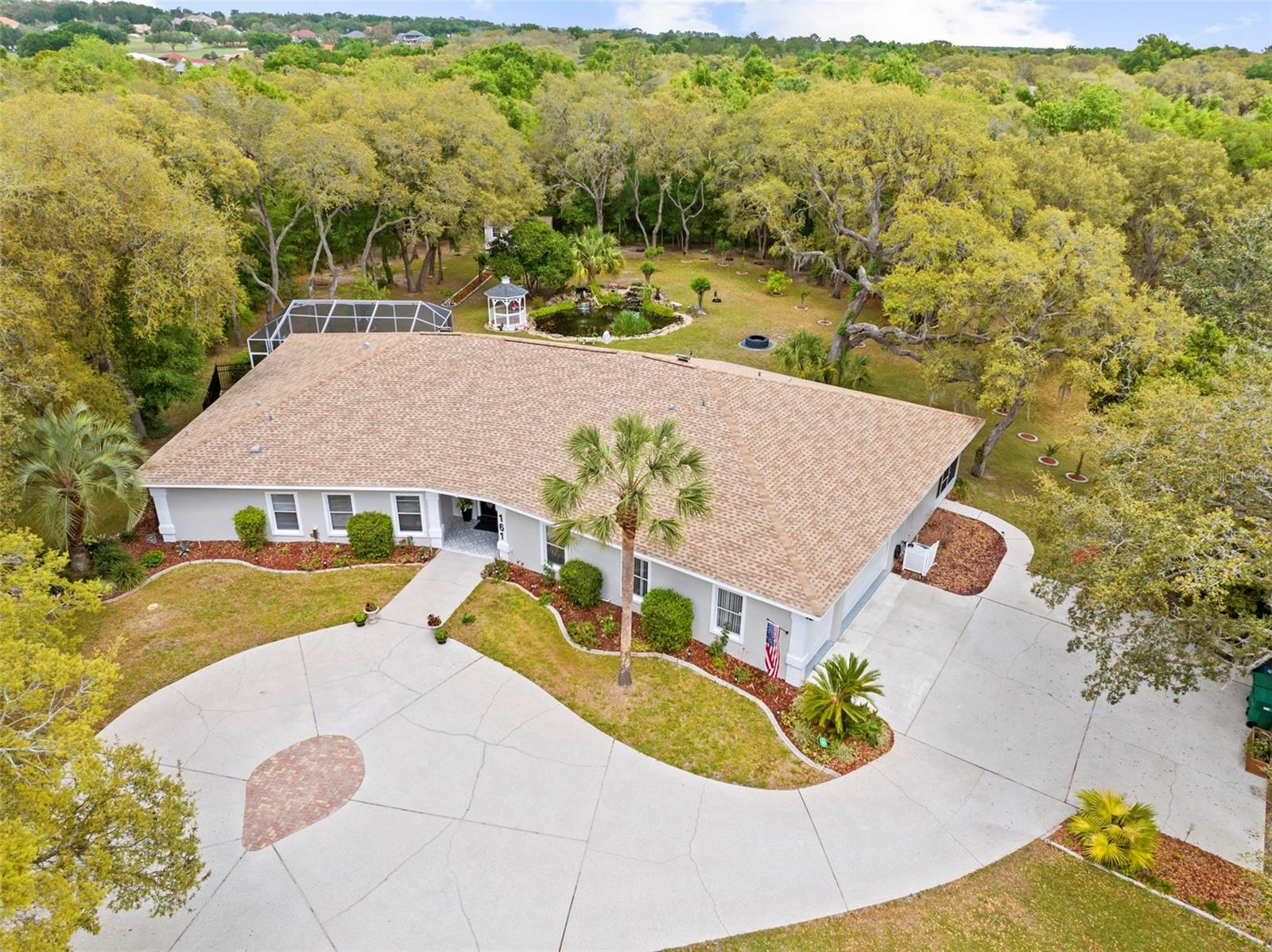 HAMPTON HILLS - Residential