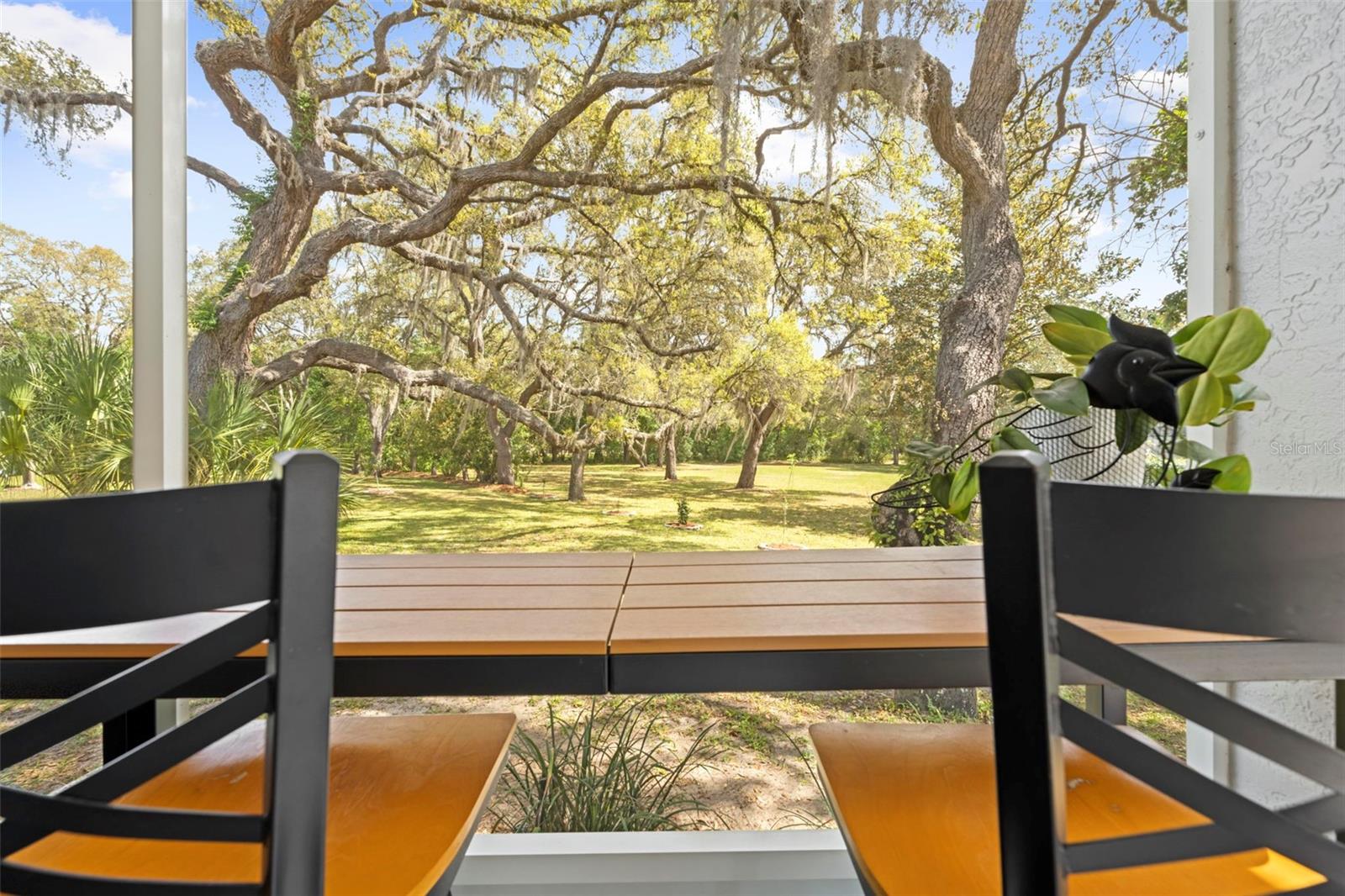 HAMPTON HILLS - Residential