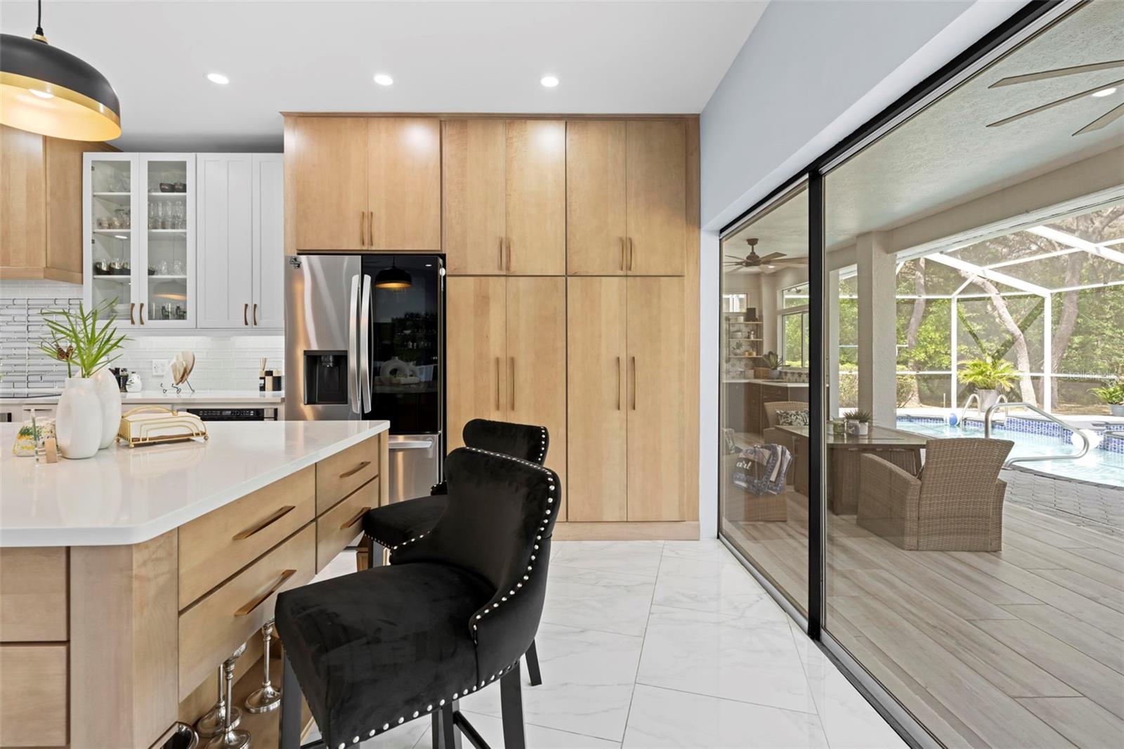 HAMPTON HILLS - Residential