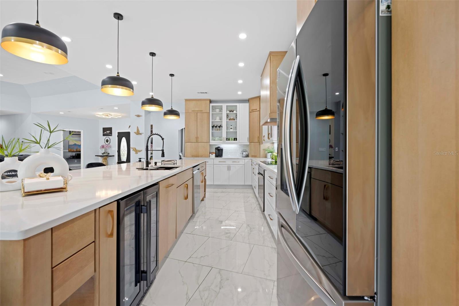 HAMPTON HILLS - Residential