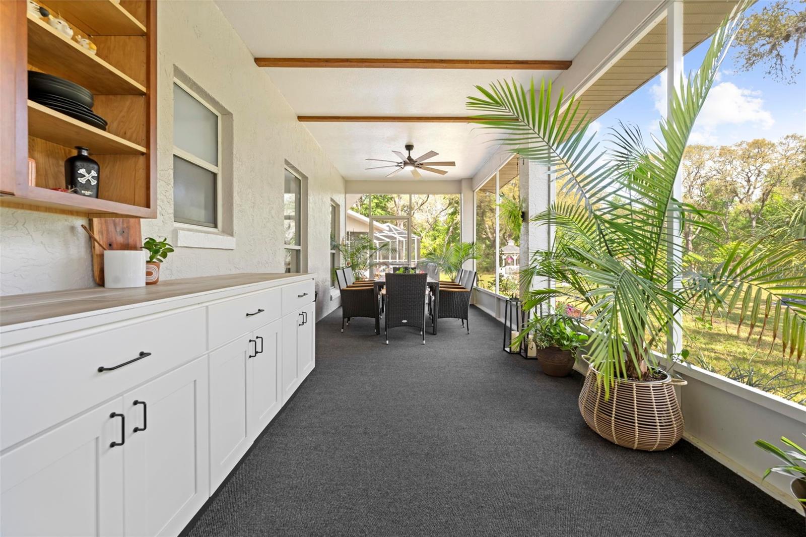 HAMPTON HILLS - Residential