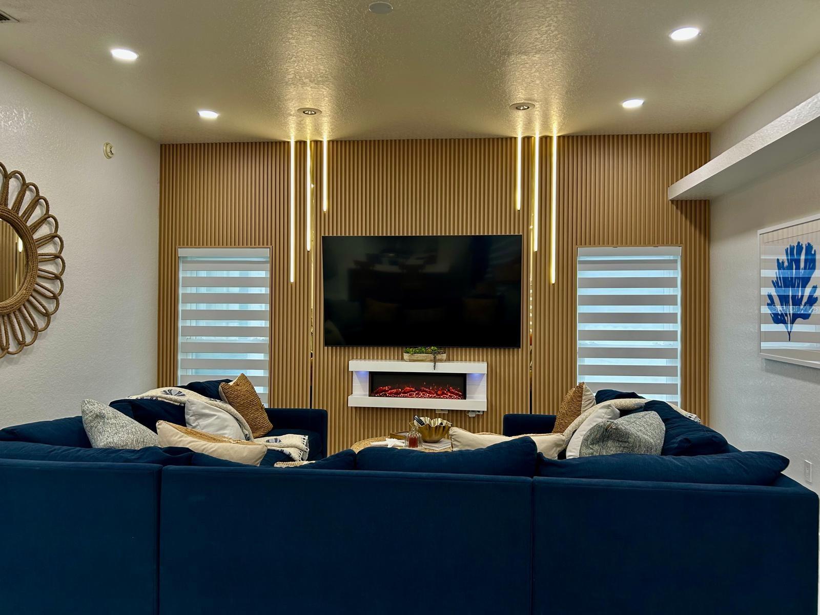 CHARLOMA - Residential