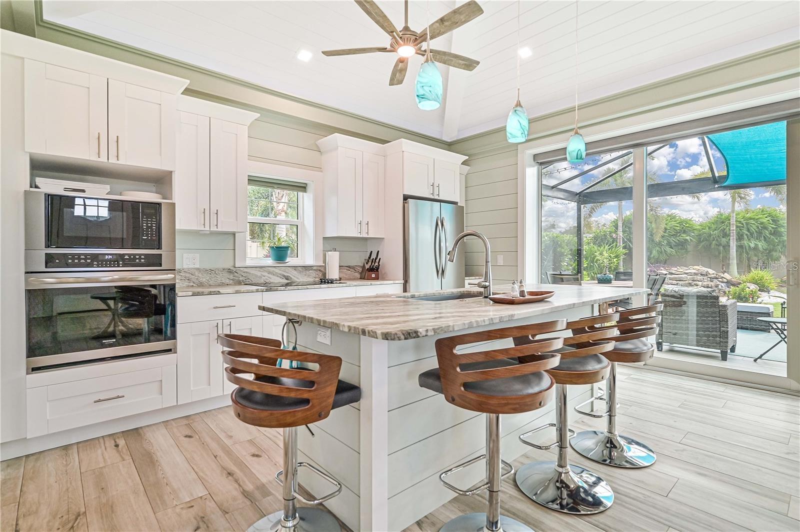 THORNTON CRK MOTORCOACH RESIDENCE - Residential