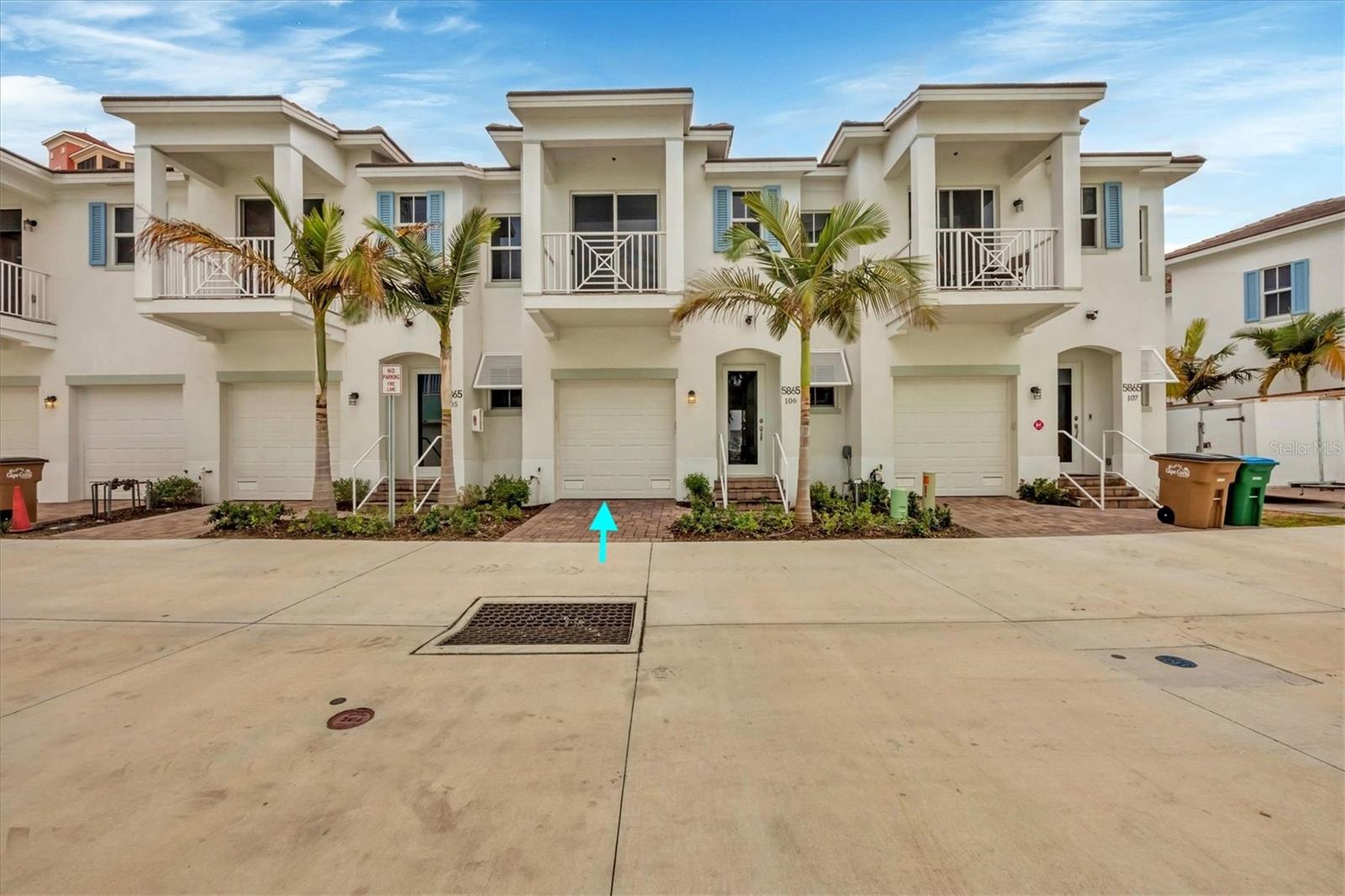 CAPE HARBOUR - Residential