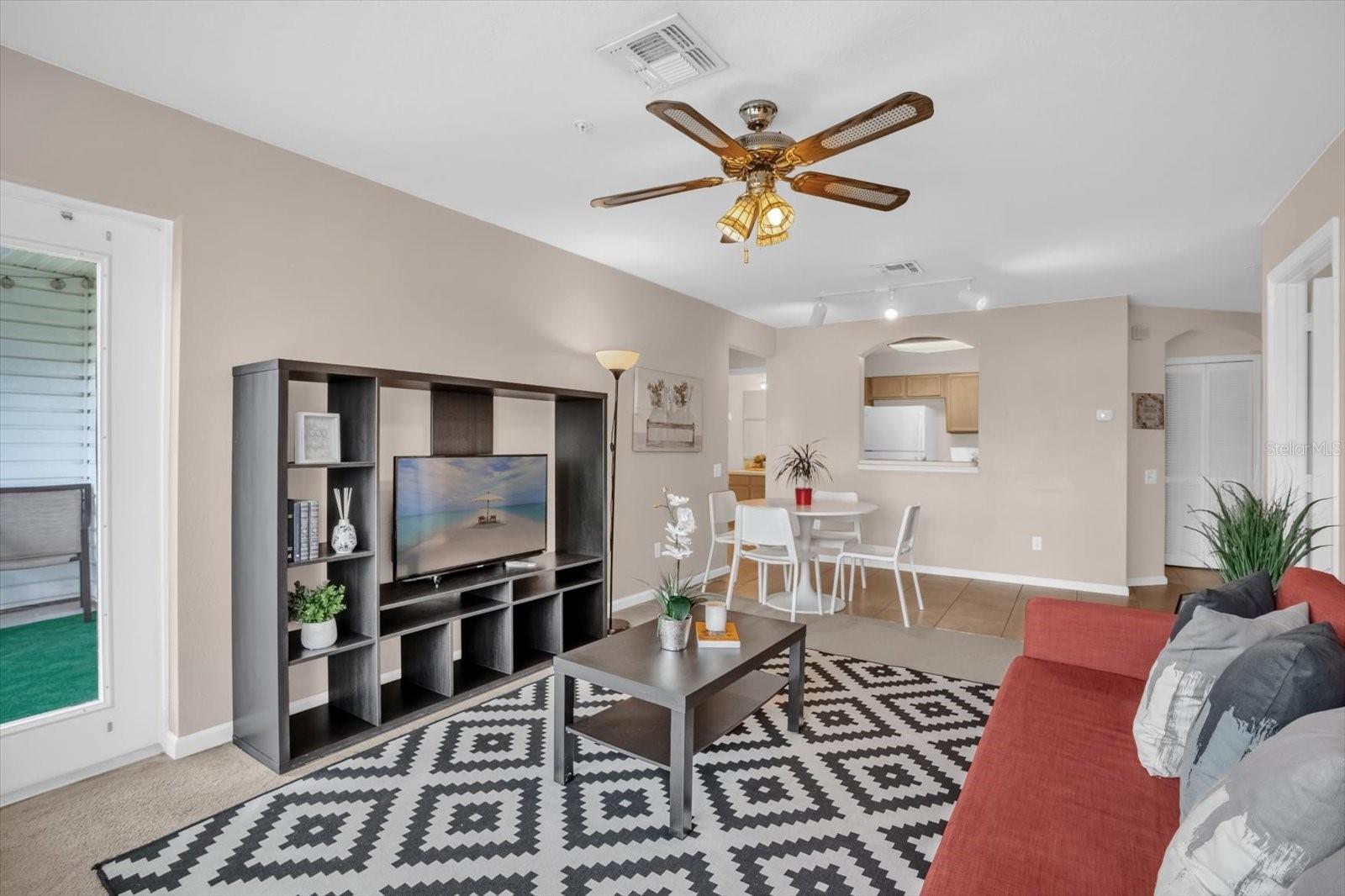 OASIS 02 CONDO PH 04 - Residential