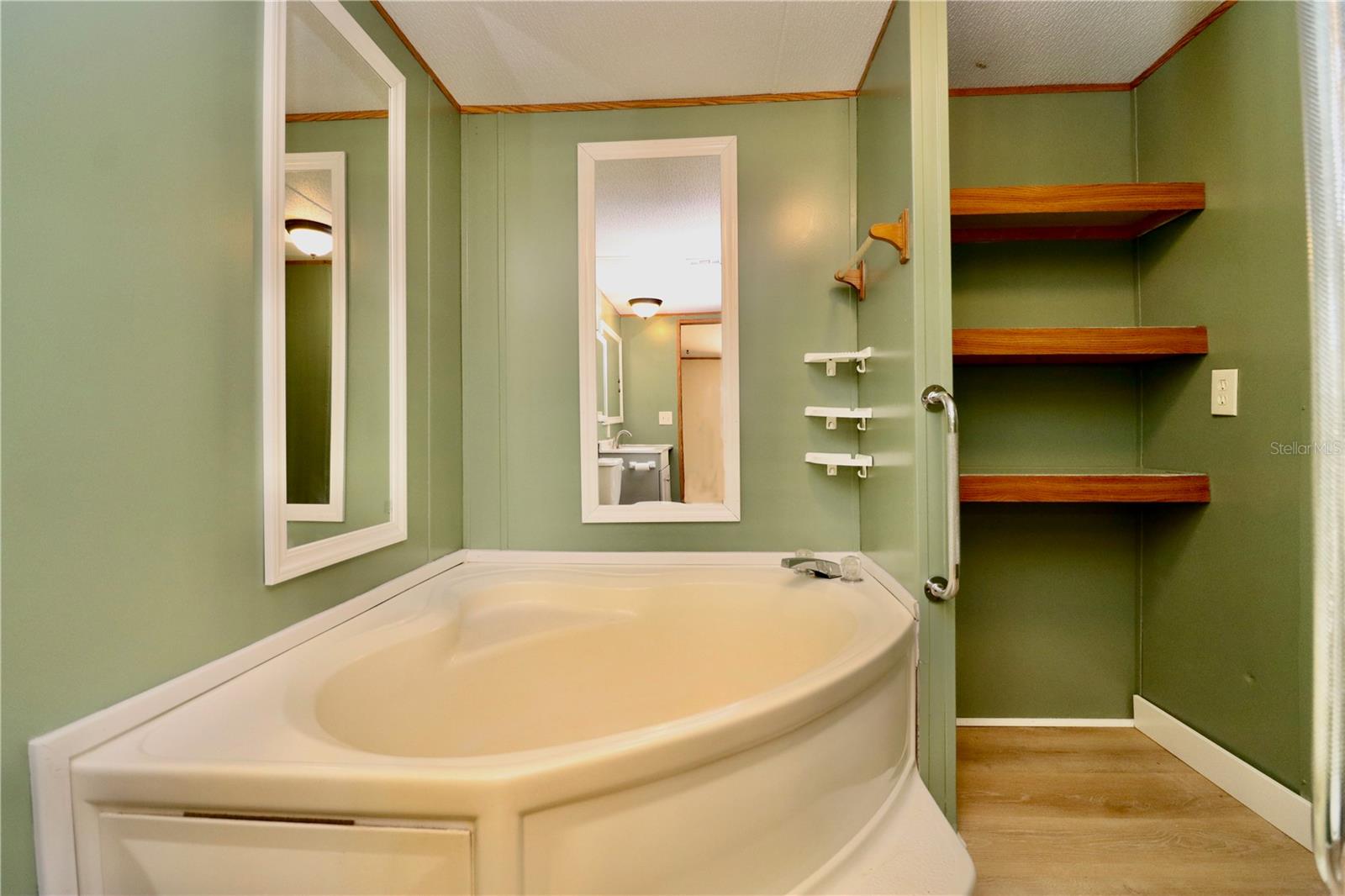 GREEN ACRES ADD 03 - Residential