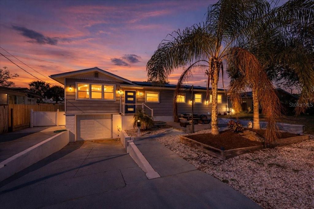 Photo of 117 Standish Drive, Ormond Beach, FL 32176 (MLS # FC316062)