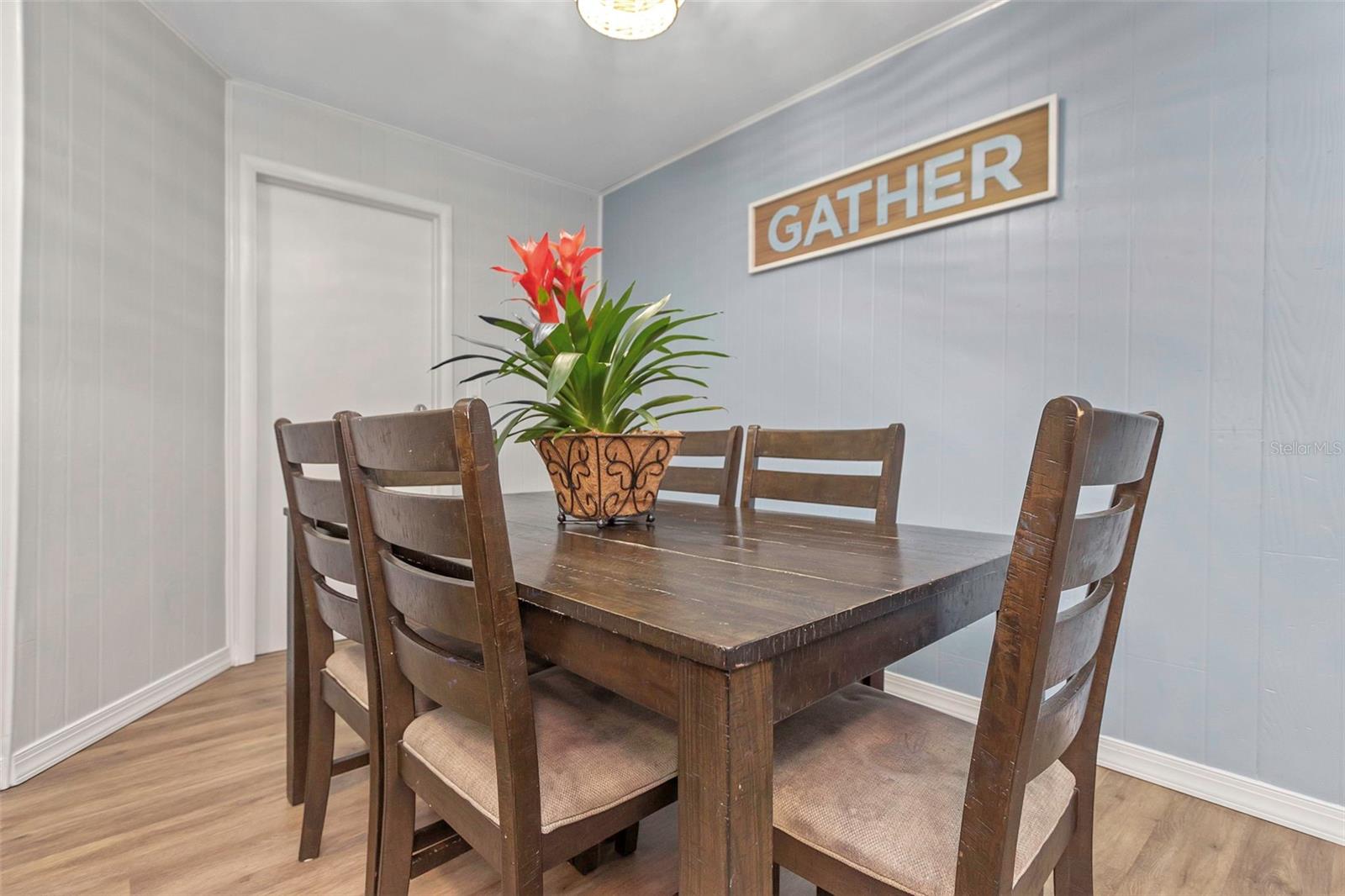 WESTLAKE VILLAGE PT REP OF BLK 8 - Residential