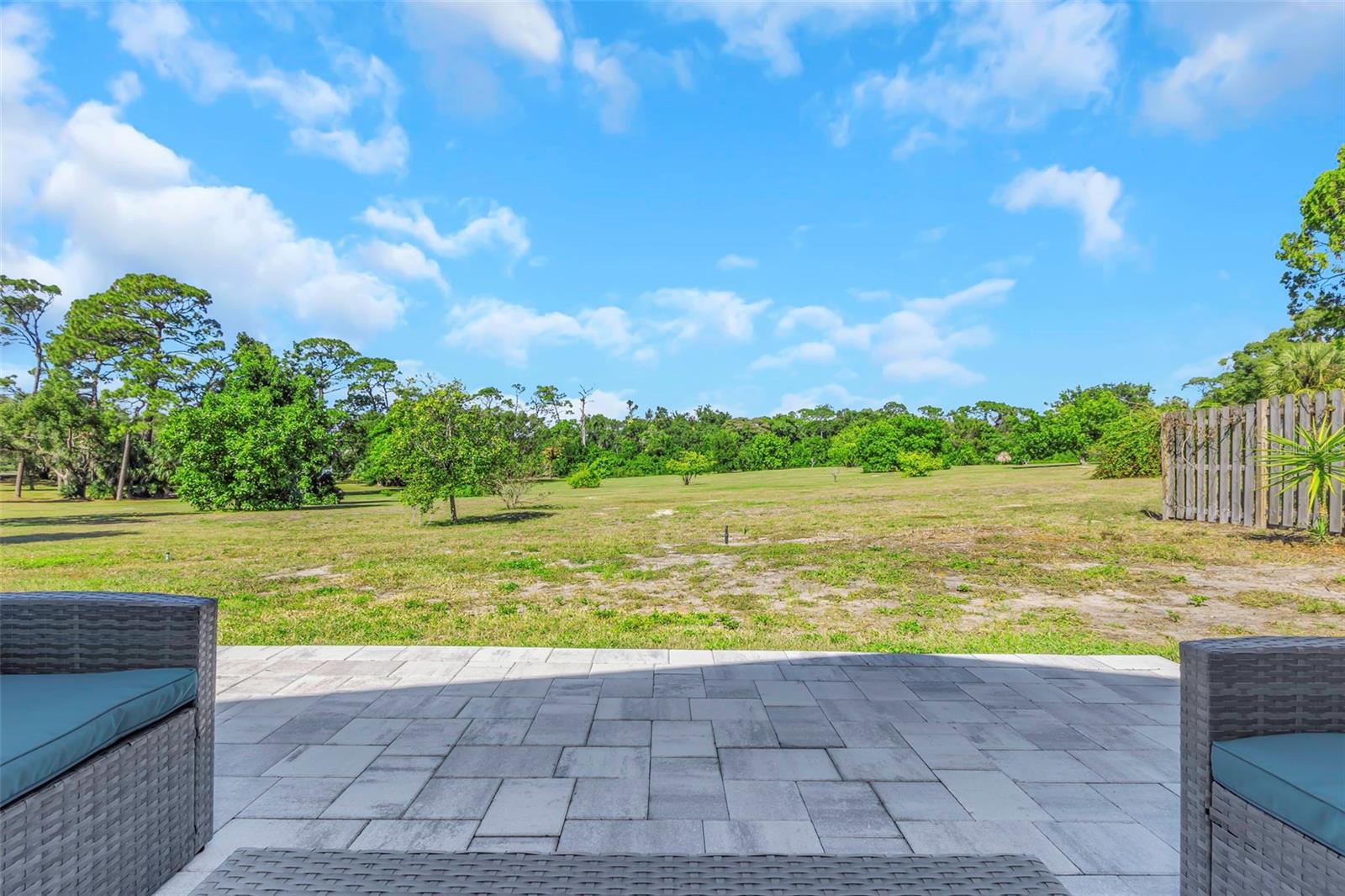 WESTLAKE VILLAGE PT REP OF BLK 8 - Residential