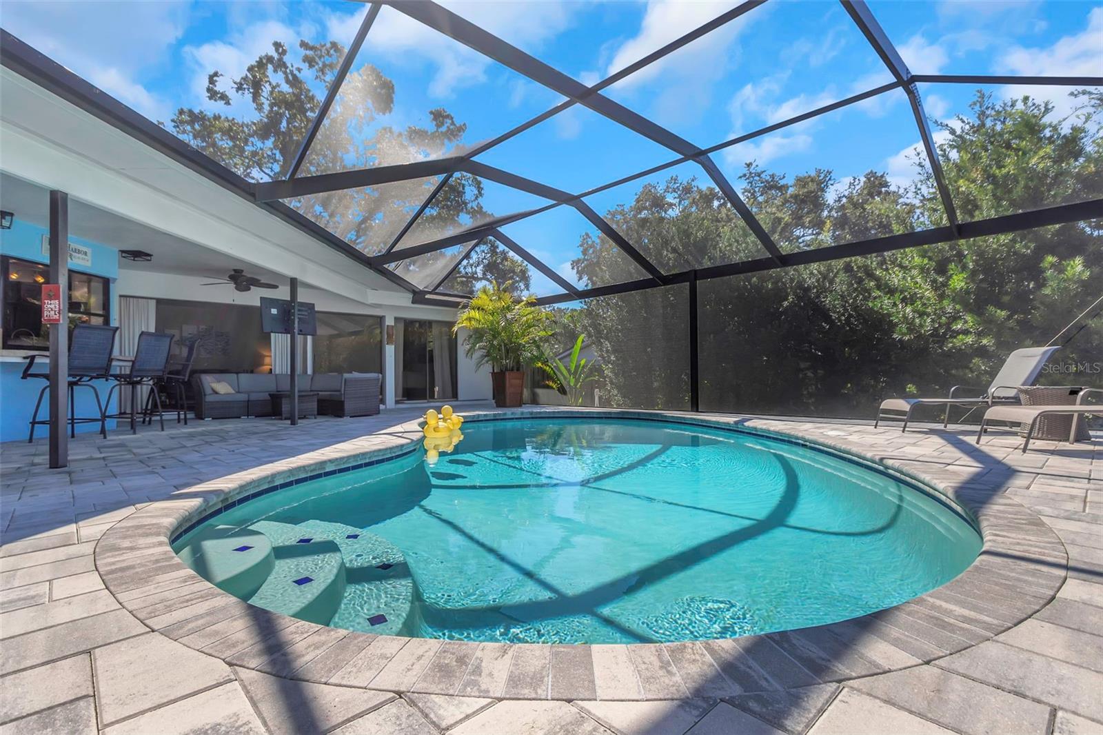 WESTLAKE VILLAGE PT REP OF BLK 8 - Residential