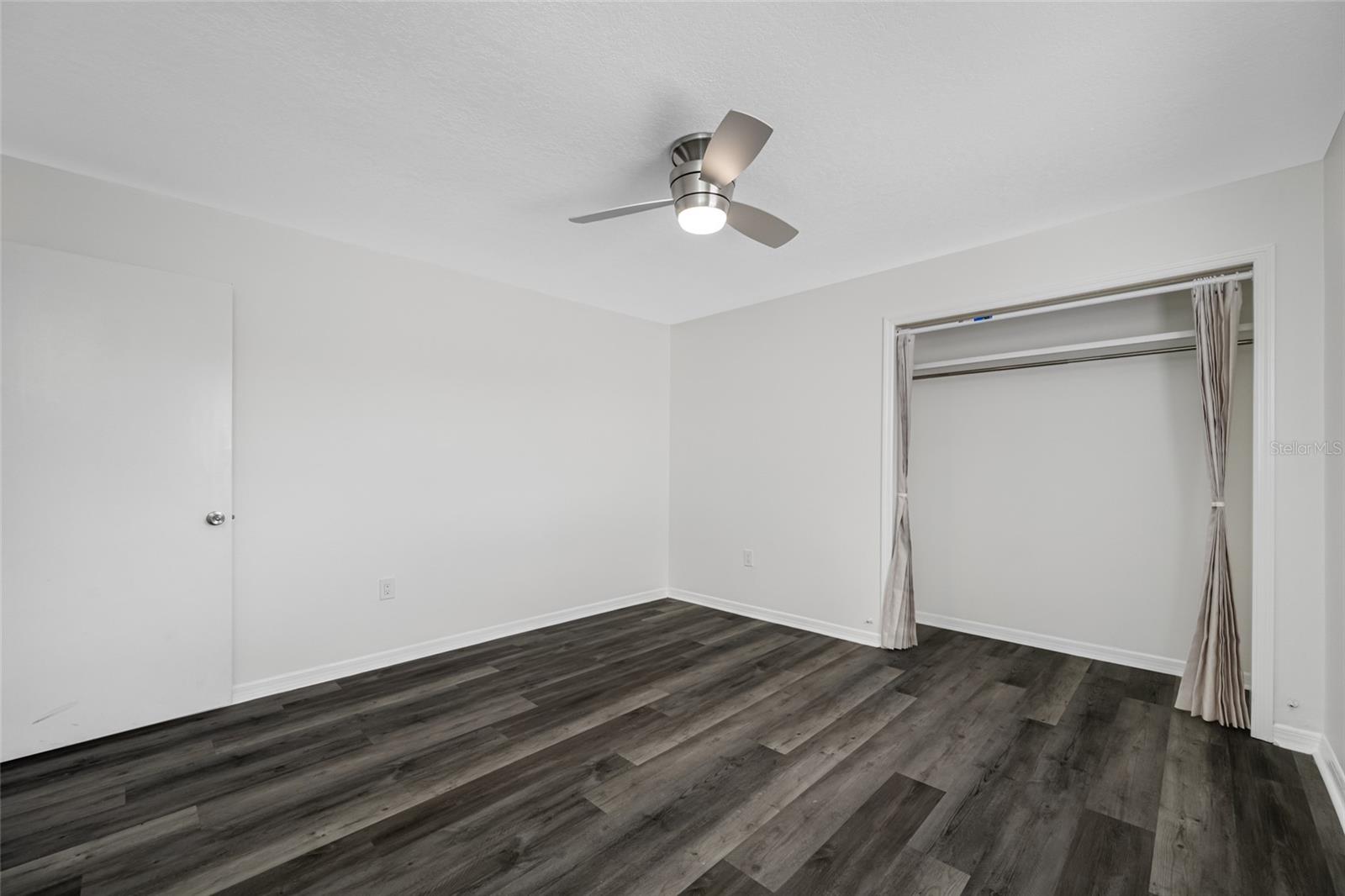 IVY ESTATES UNIT 1 - Residential Lease