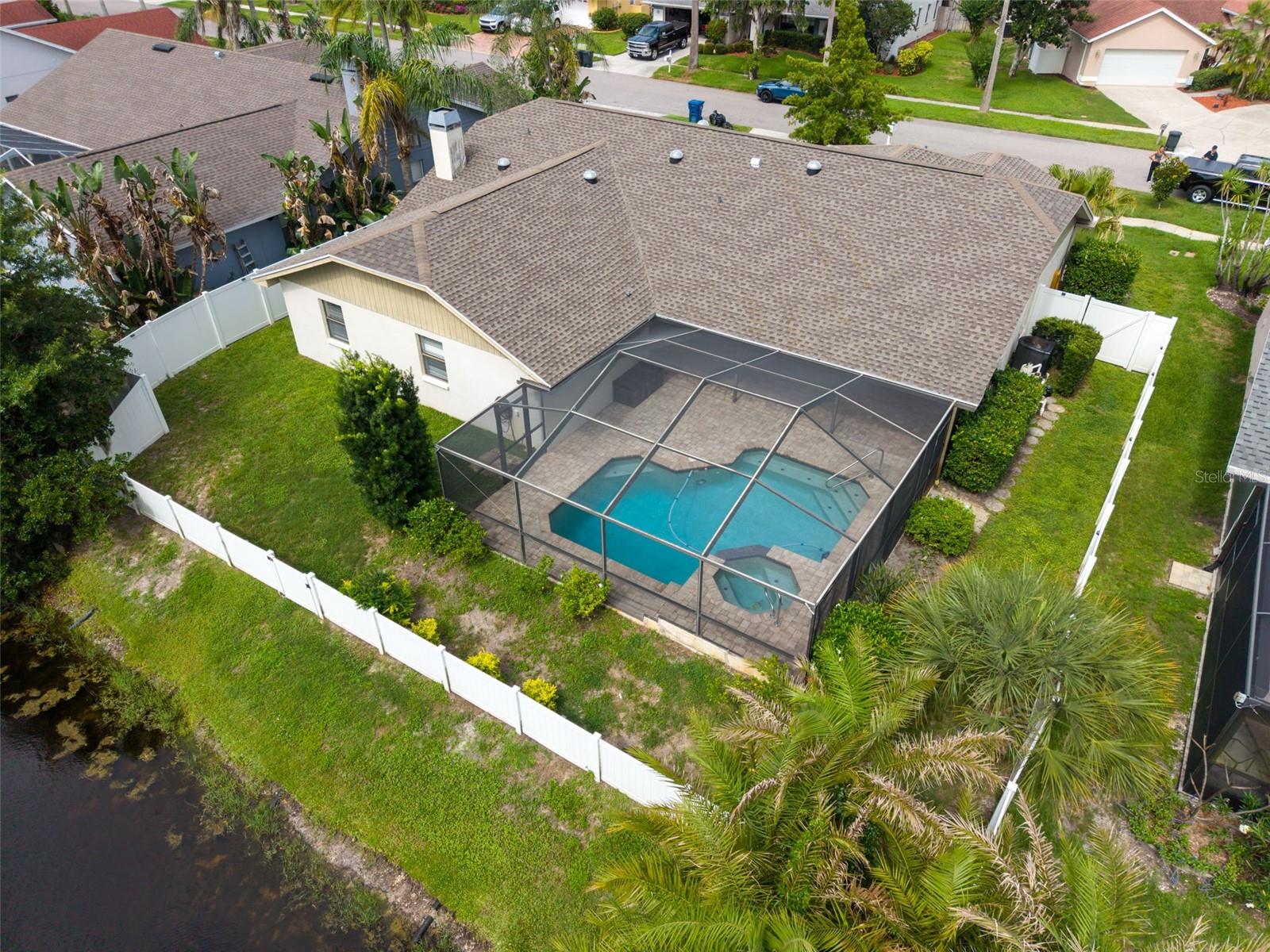 447 WHISPERING LAKES BOULEVARD