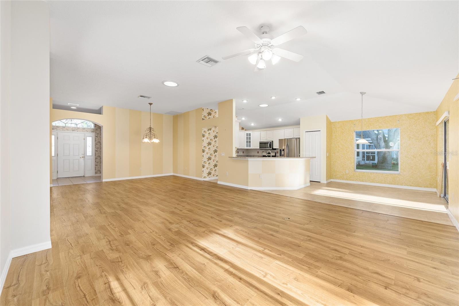 VILLAGES OF SUMTER UNIT 37 - Residential