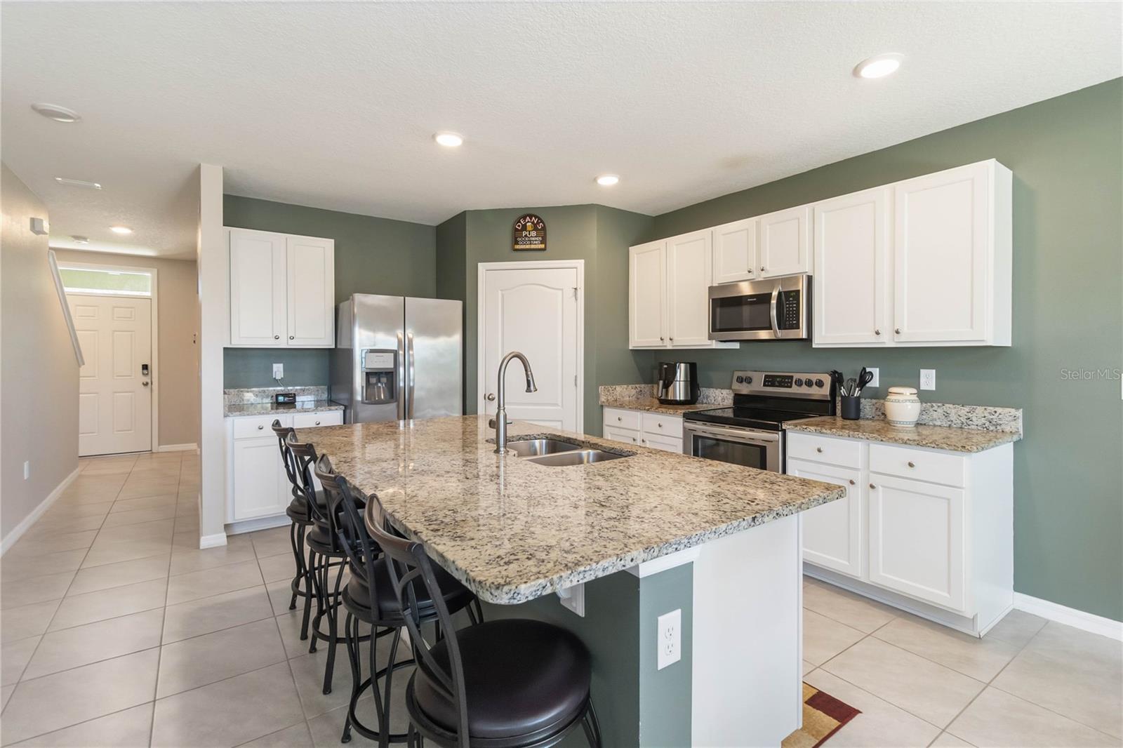 2464 WHITE POPPY DRIVE