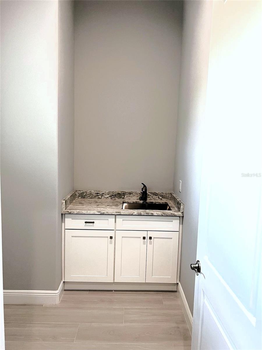 ROTONDA WEST WHITE MARSH - Residential