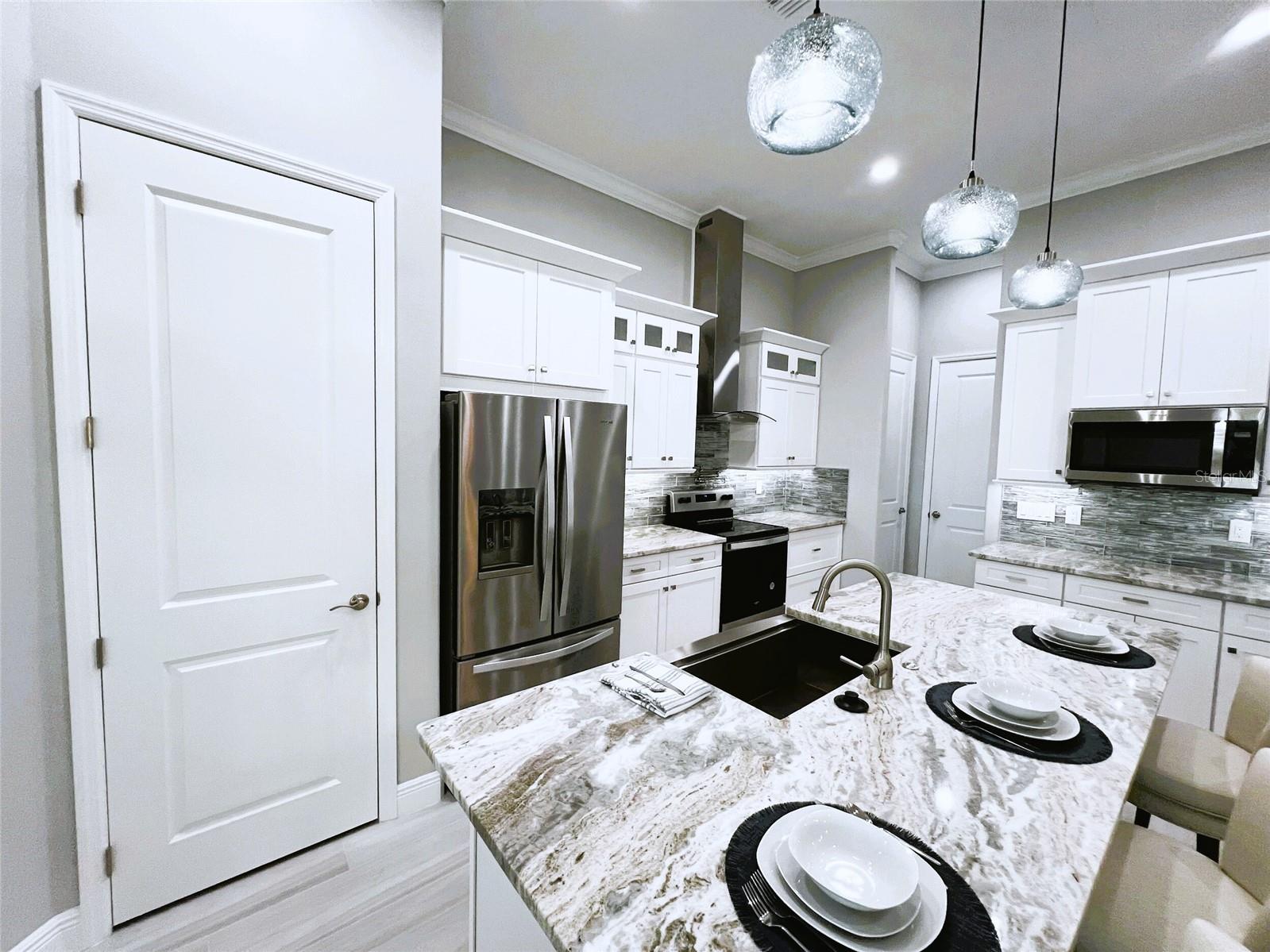 ROTONDA WEST WHITE MARSH - Residential