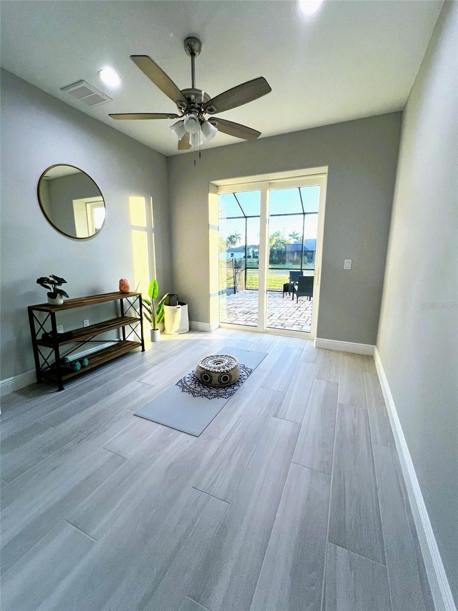 ROTONDA WEST WHITE MARSH - Residential