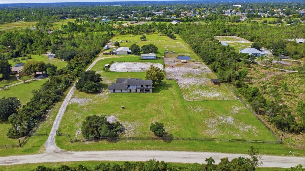 Photo of 3345 Riverhead Drive, Deltona, FL 32738 (MLS # V4951402)