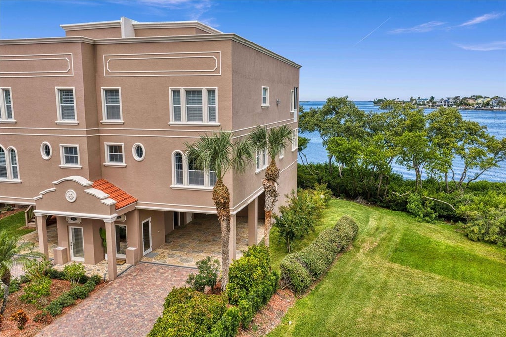 Photo of 2762 Reserve Court #107, Dunedin, FL 34698 (MLS # TB8539694)