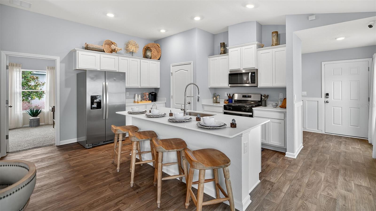 GRAND RESERVE AND GOLF CLUB - Residential