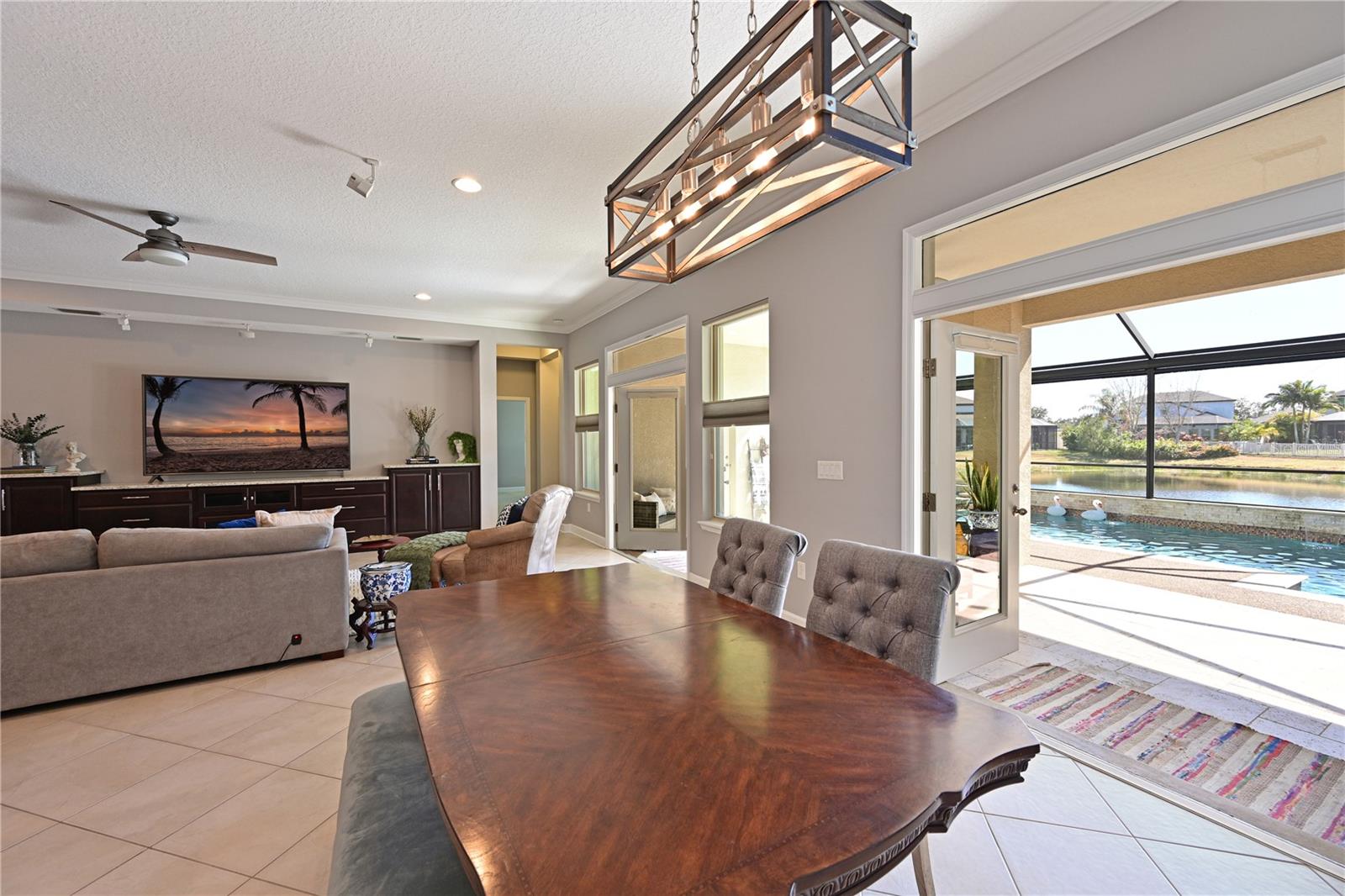 RAVEN CREST - Residential