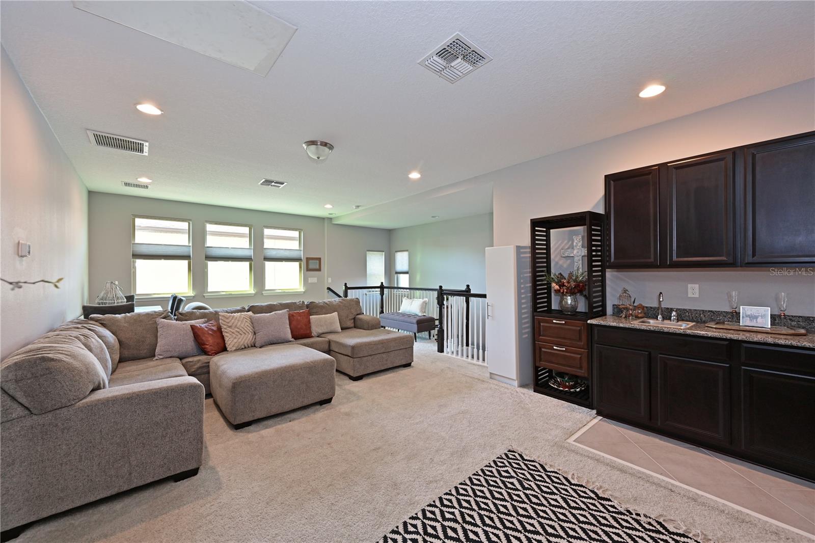 RAVEN CREST - Residential